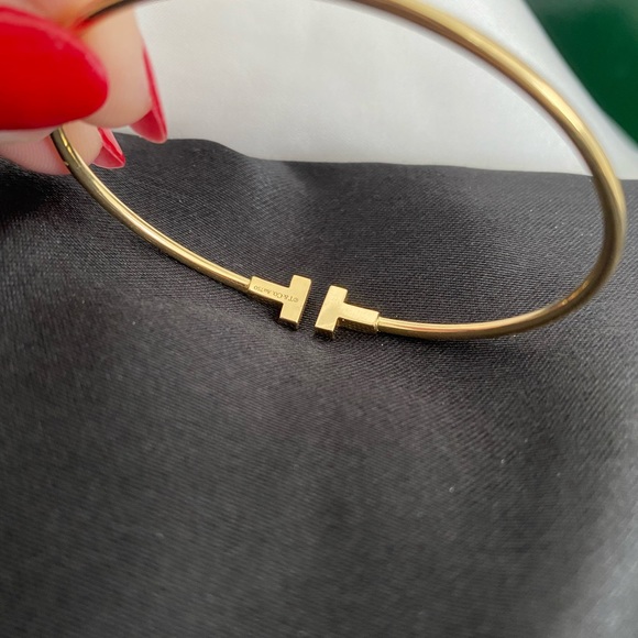 Tiffany T Wire Gold Bracelet Narrow - Picture 4 of 6